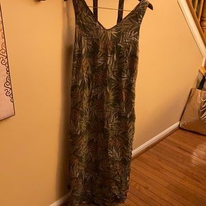 Maxi dress olive floral
